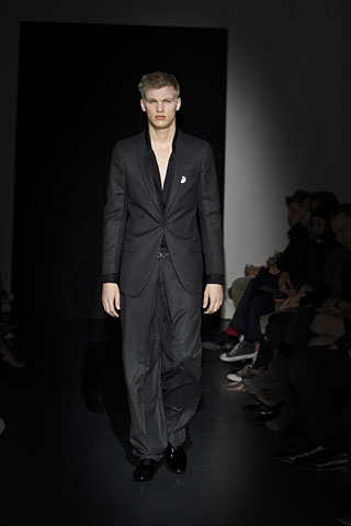 Yves Saint Laurent / - 2009-2010